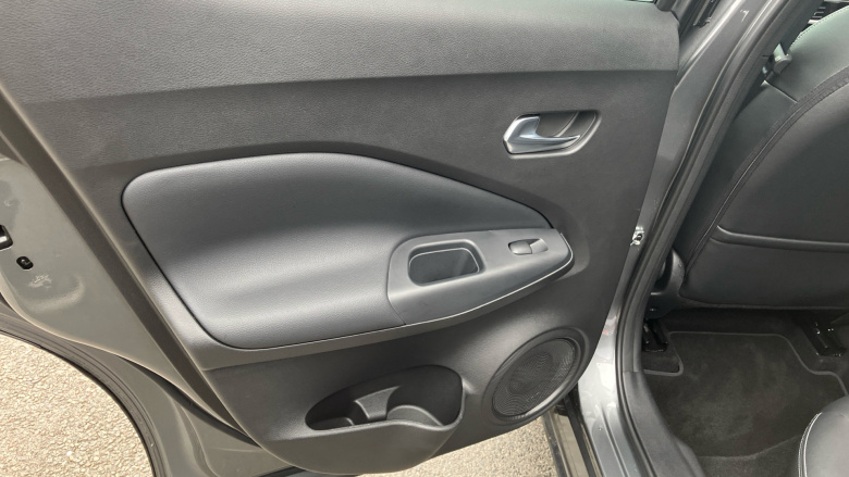 Nissan Juke 1.6 Hybrid Tekna 5dr Auto Hybrid Hatchback